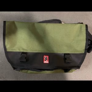 Chrome classic messenger bag with seatbelt closure